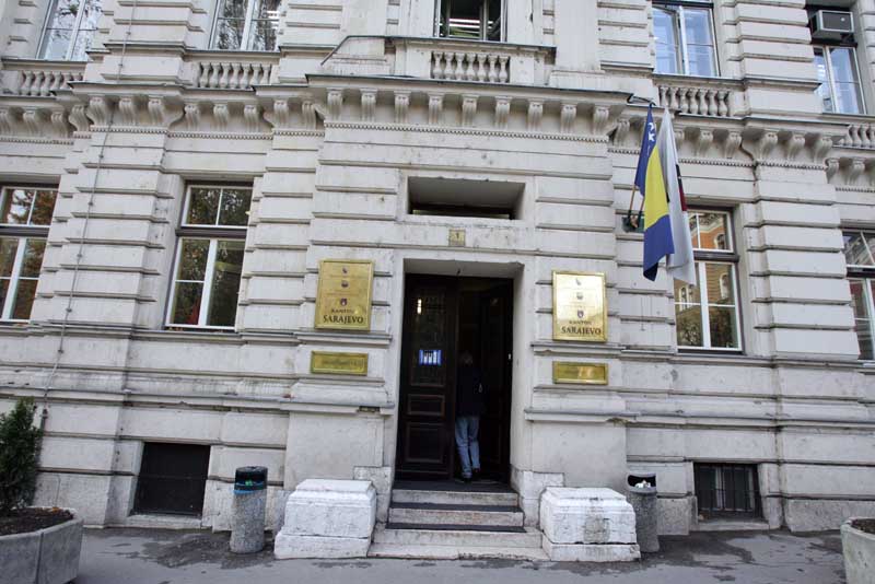 Vlada Kantona Sarajevo usvojila mjere za pomoć zdravstvu